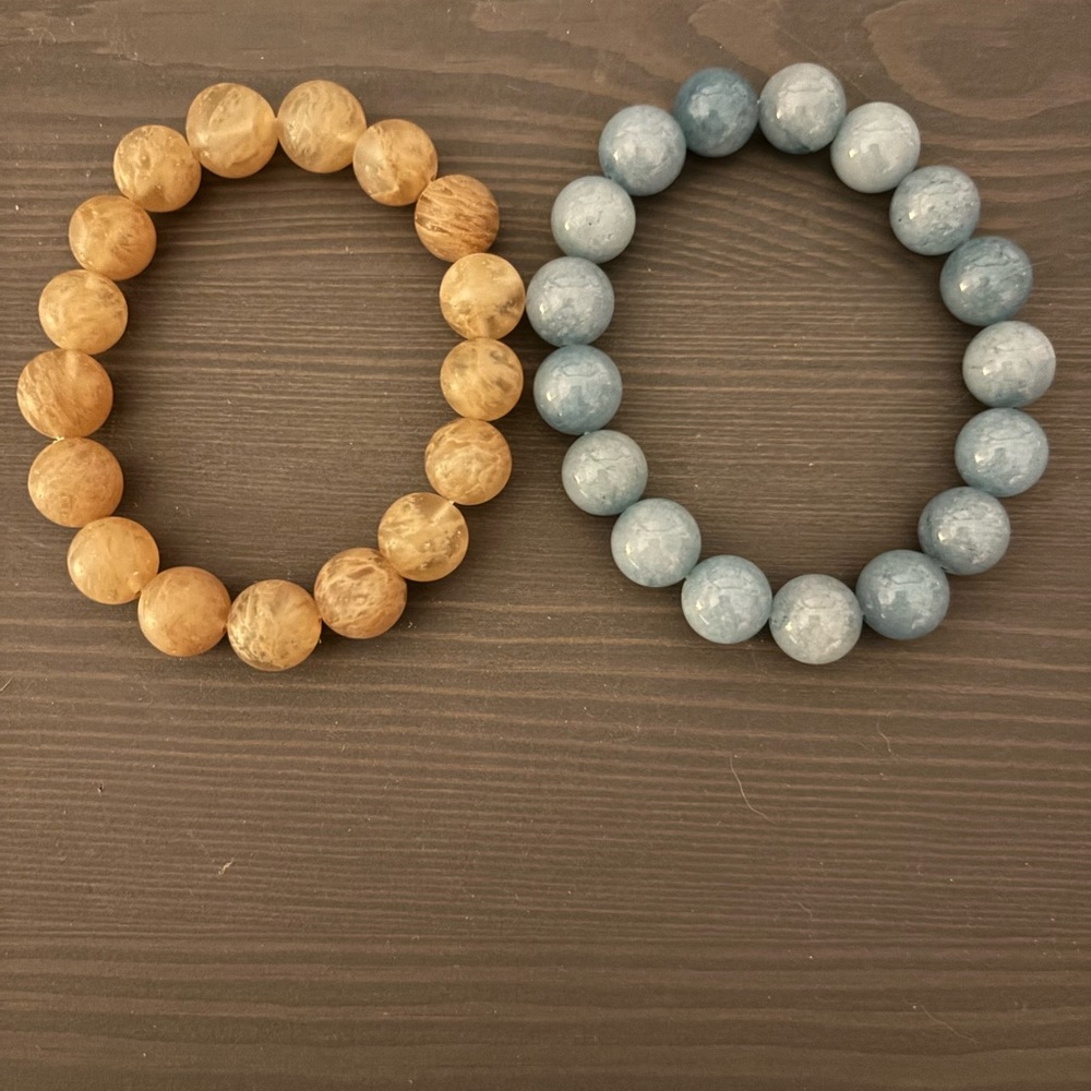 Elegant Blue and Tan Beaded Bracelet Set